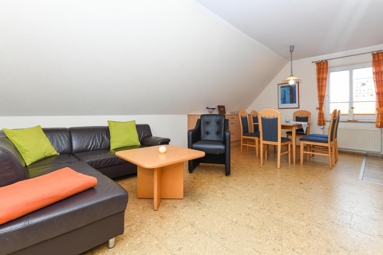 Ferienwohnung Juist Inselhaus Am Deich Neuharlingersiel Exterior foto