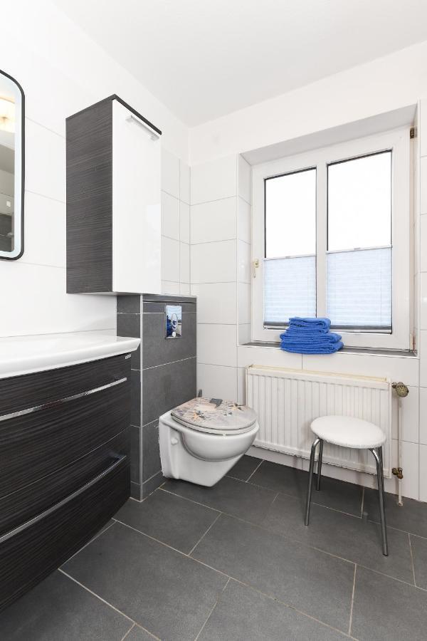 Ferienwohnung Juist Inselhaus Am Deich Neuharlingersiel Exterior foto